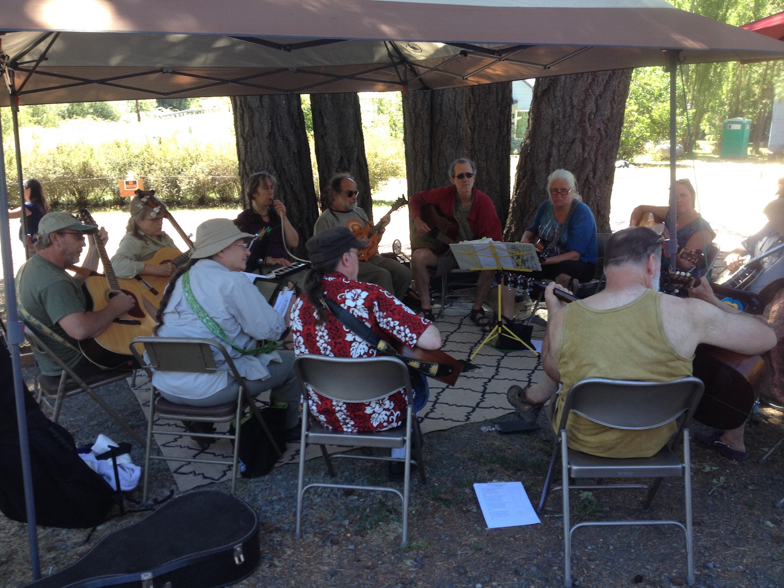 Jam Circle from July of 2016 at the Spencer Creek Market